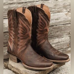 NWT Ariat Women’s Autry Cowboy Boot Size 8M